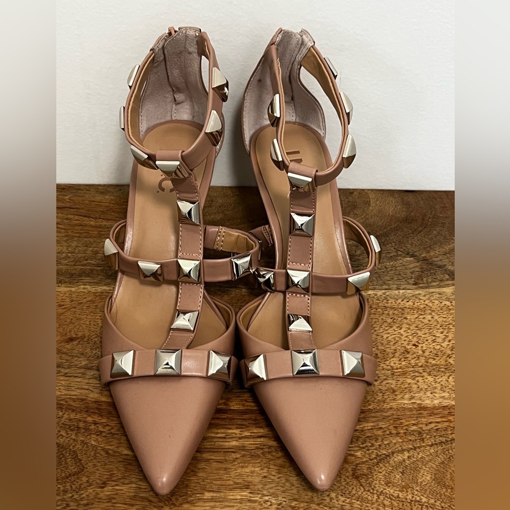 NWNB INC International Concepts Women blush Ankle Strap Heels